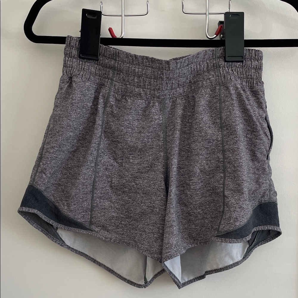 Lululemon Athletica Hotty Hot High Rise Line Short 4”